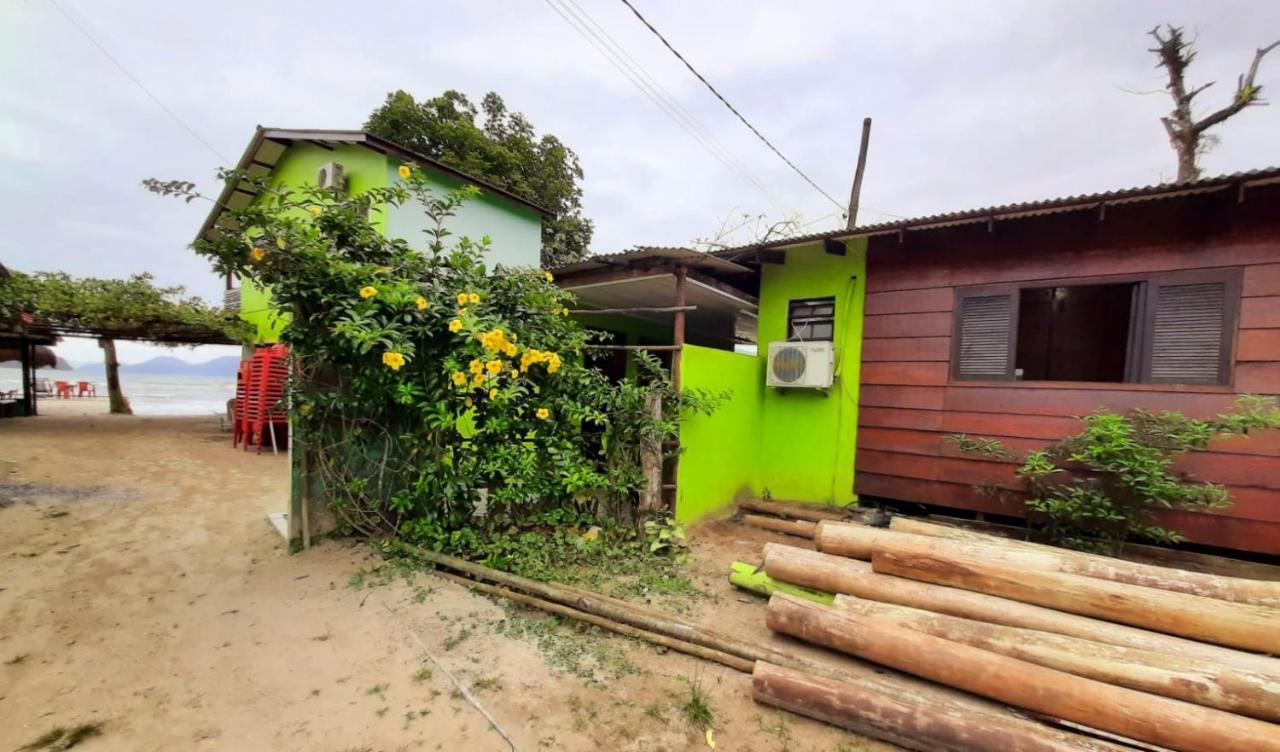 827 Chale Pe Na Areia, Completo Na Praia Do Estaleiro Em Ubatuba - 1 Dormitorio, 1 Banheiro, 1 Vaga De Garagem Exterior foto